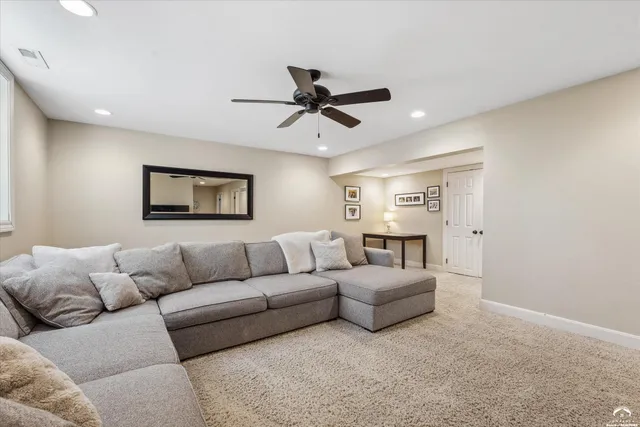 $449,900 | 408 Vine Drive, Lawrence, KS 66049