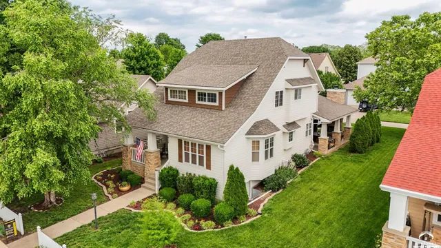 $449,900 | 408 Vine Drive, Lawrence, KS 66049