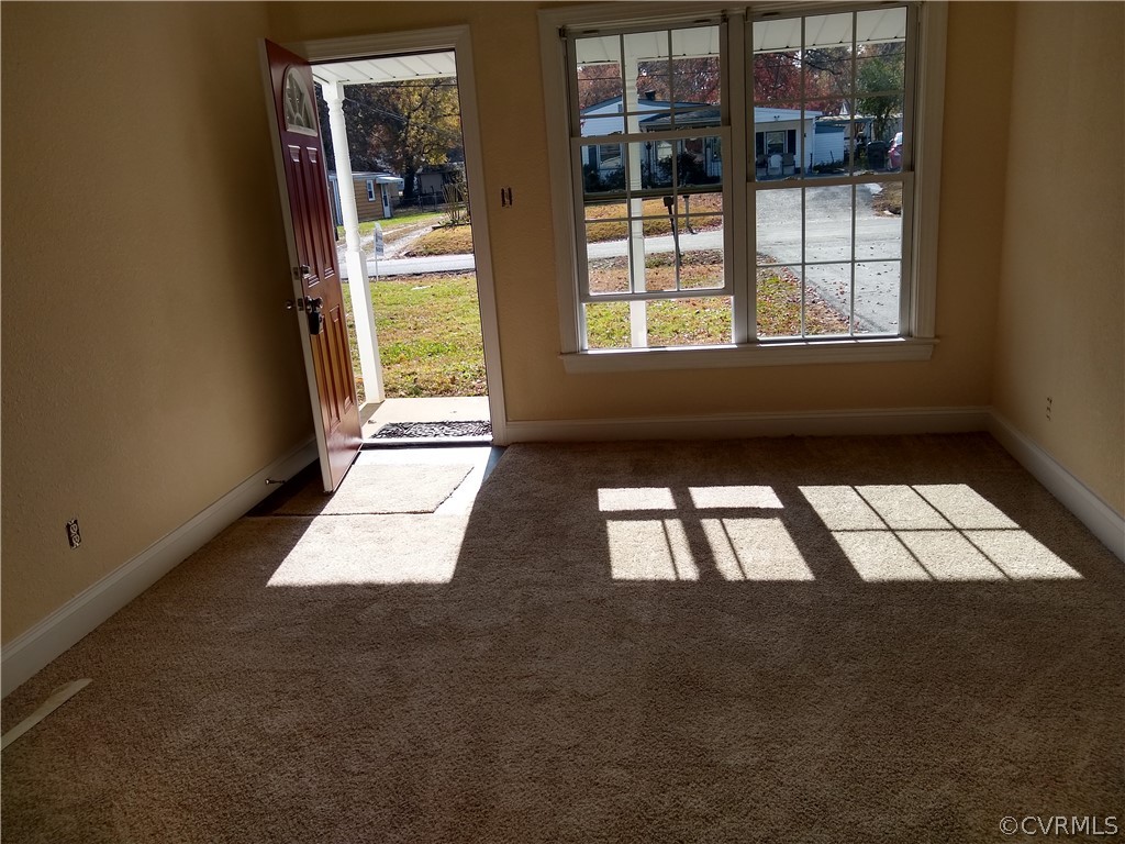 3018 Bensley Road Richmond, VA 23237 - Photo 6 of 12 Gallery Image 6