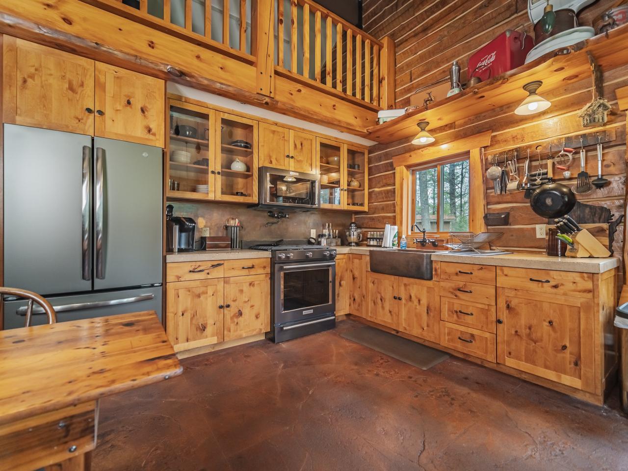 W8033 West Rock Creek Road Phillips, WI 54555 - Photo 10 of 47 Gallery Image 10