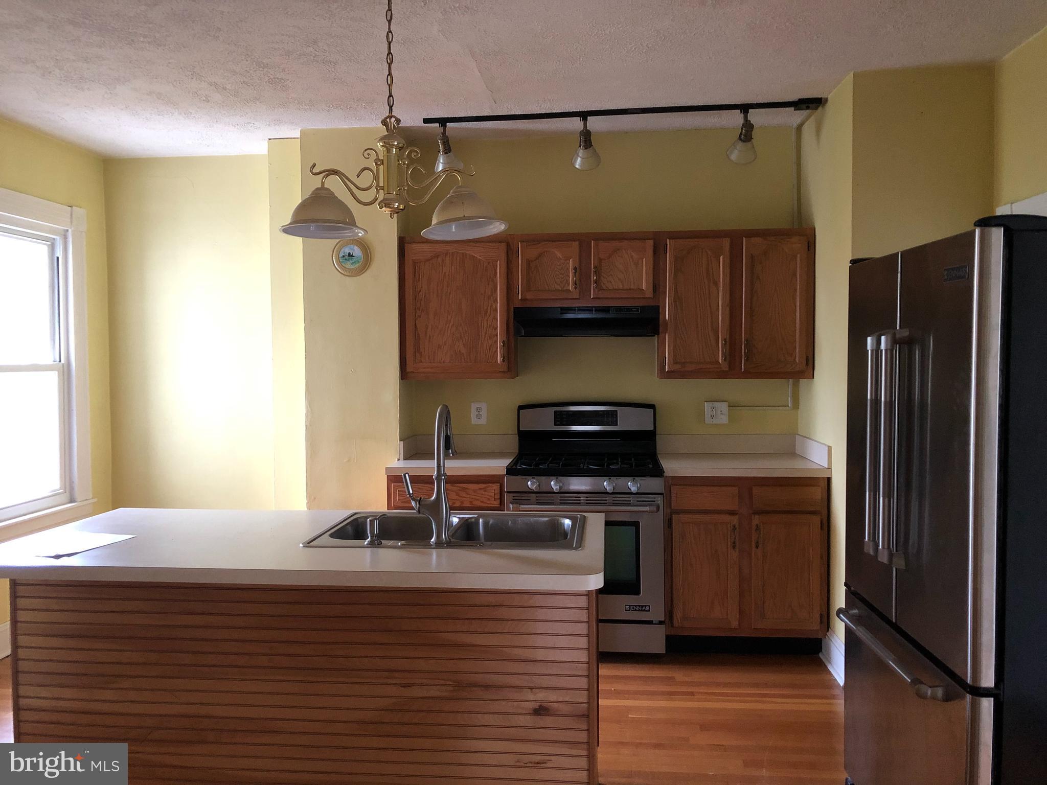 110 East 2nd Avenue Ranson, WV 25438 - Photo 6 of 16 Gallery Image 6