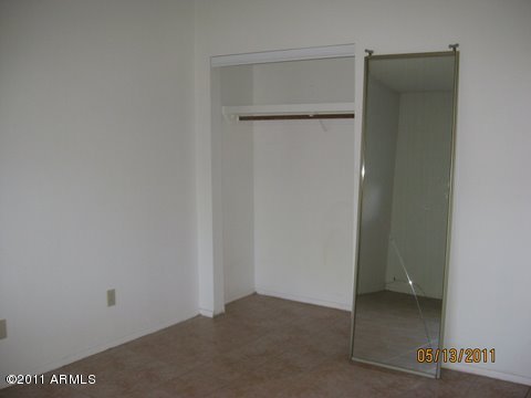 357 East Thomas Road, Unit 101 Phoenix, AZ 85012 - Photo 5 of 5 master bedroom