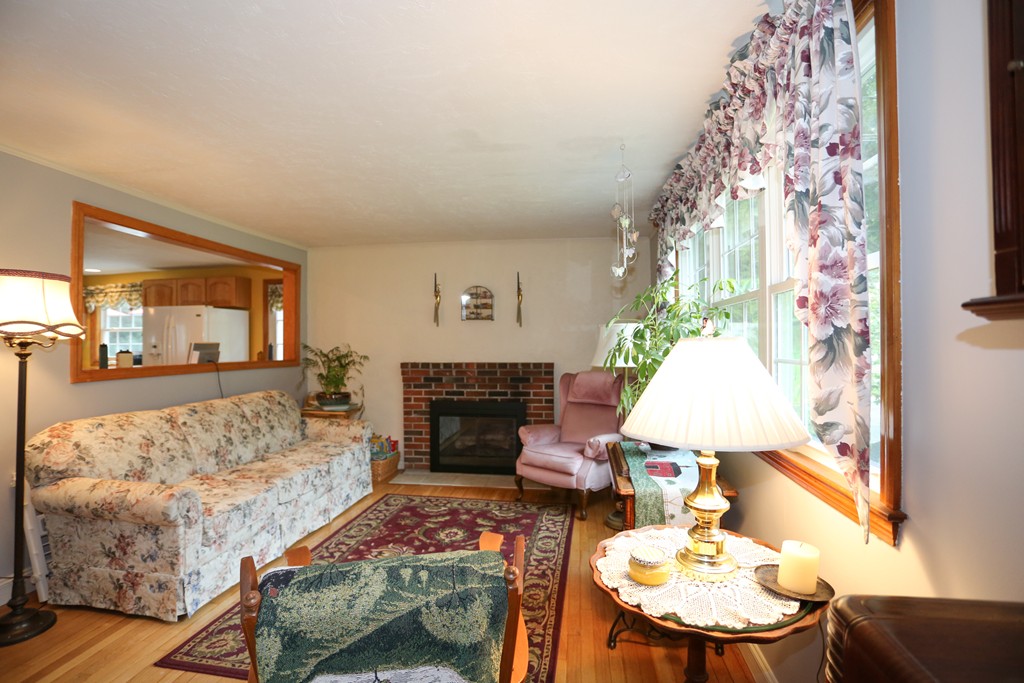 55 Priest Street Hudson, MA 01749 - Photo 13 of 24