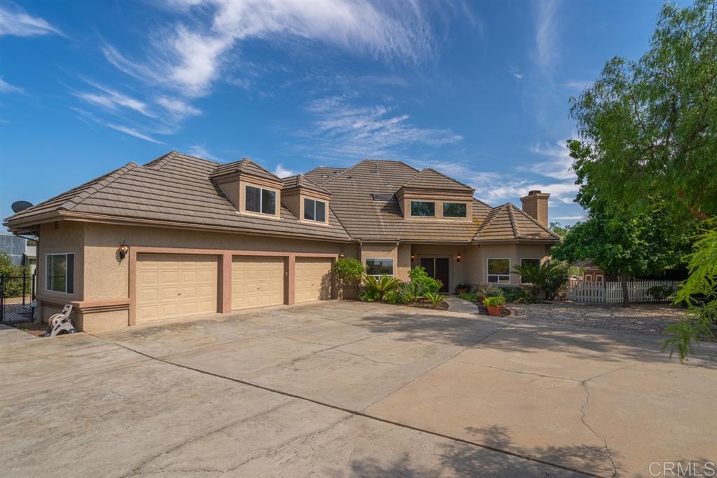 19573 Paradise Mountain Road Valley Center, CA 92082 - Photo 3 of 25