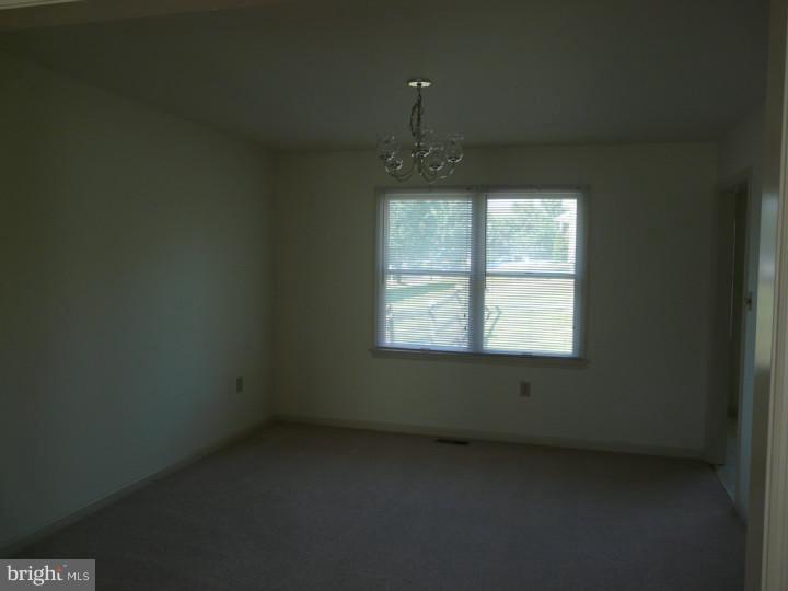 217 Sunrise Road Reading, PA 19606 - Photo 5 of 24 Dining Room