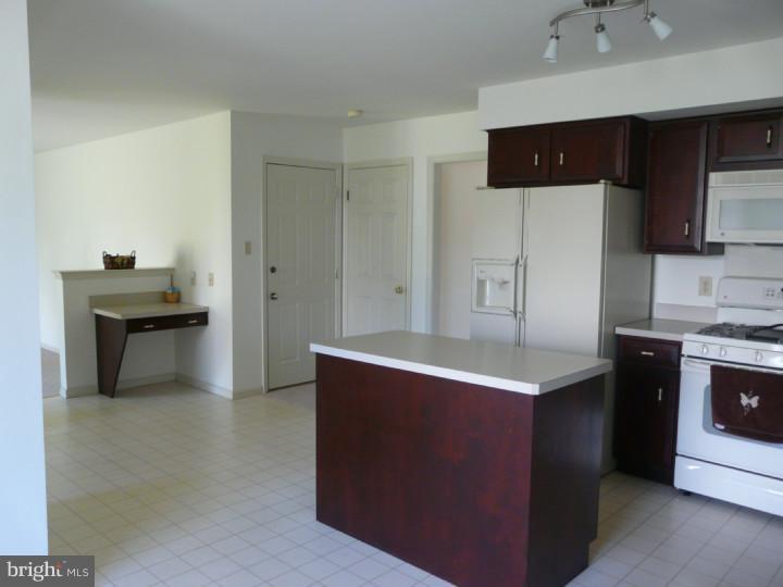 217 Sunrise Road Reading, PA 19606 - Photo 7 of 24 Kitchen