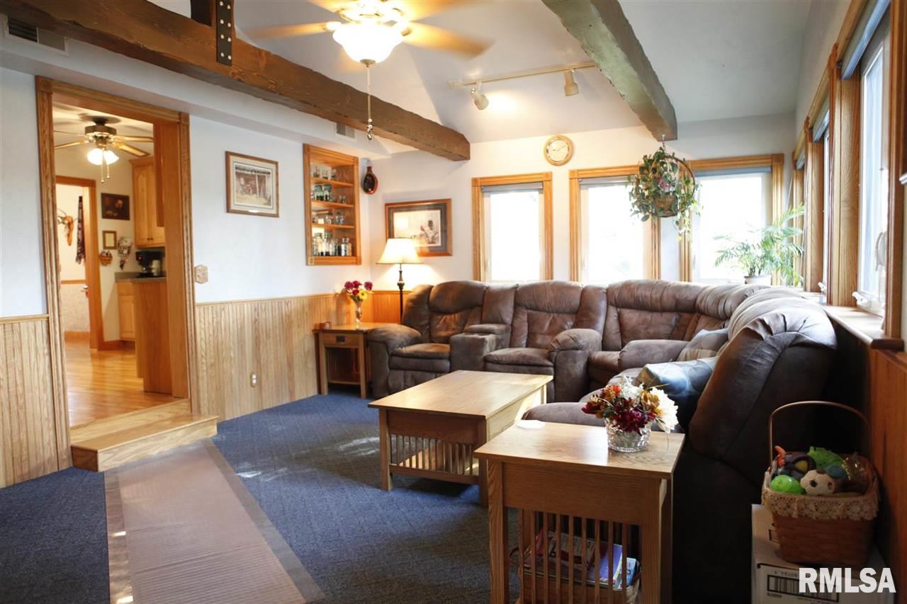 11955 Herrman Road Manito, IL 61546 - Photo 13 of 29 Gallery Image 13