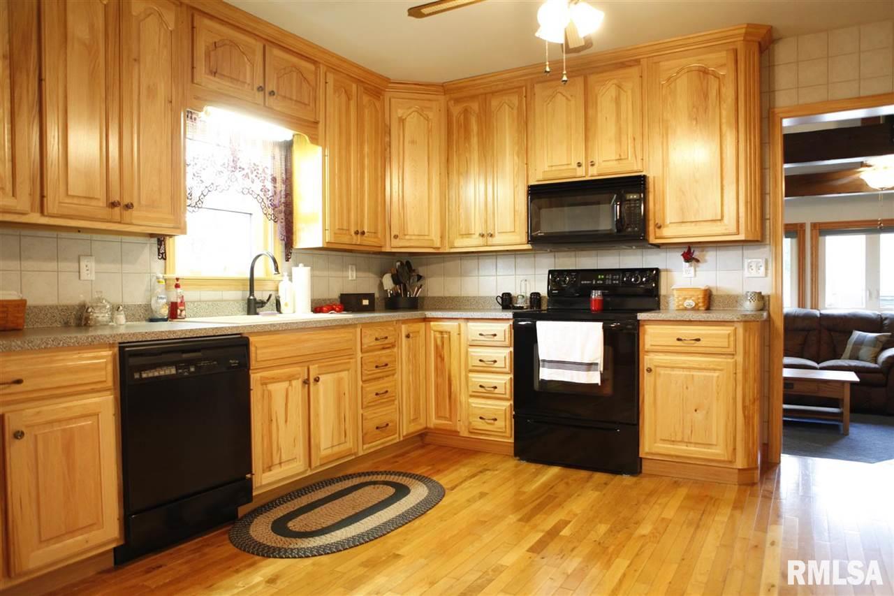 11955 Herrman Road Manito, IL 61546 - Photo 15 of 29 Gallery Image 15