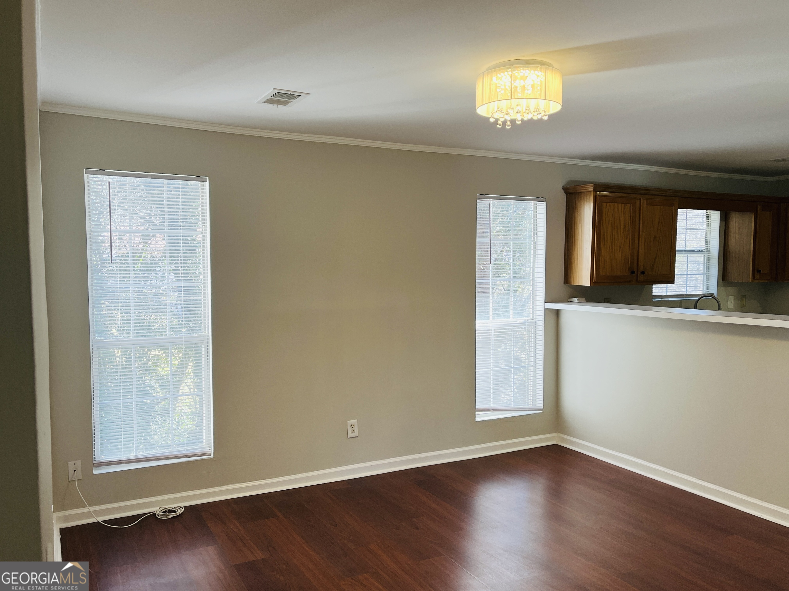 5612 Feldwood Road Atlanta, GA 30349 - Photo 7 of 44