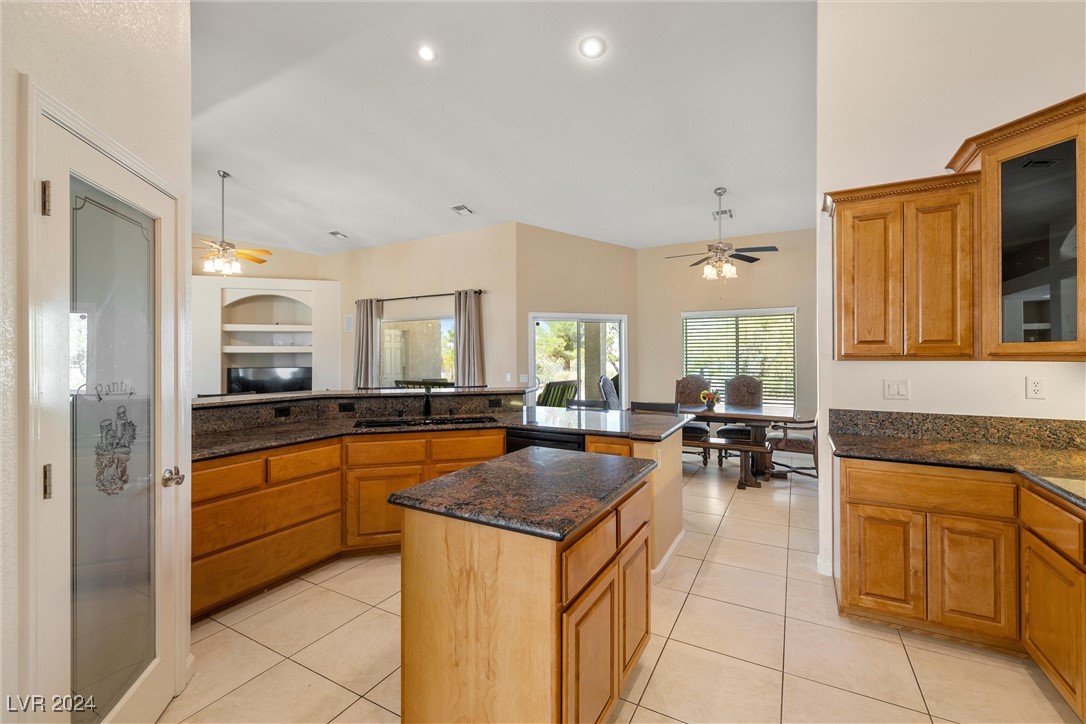 2220 Winery Road Pahrump, NV 89048 - Photo 10 of 42 Gallery Image 10