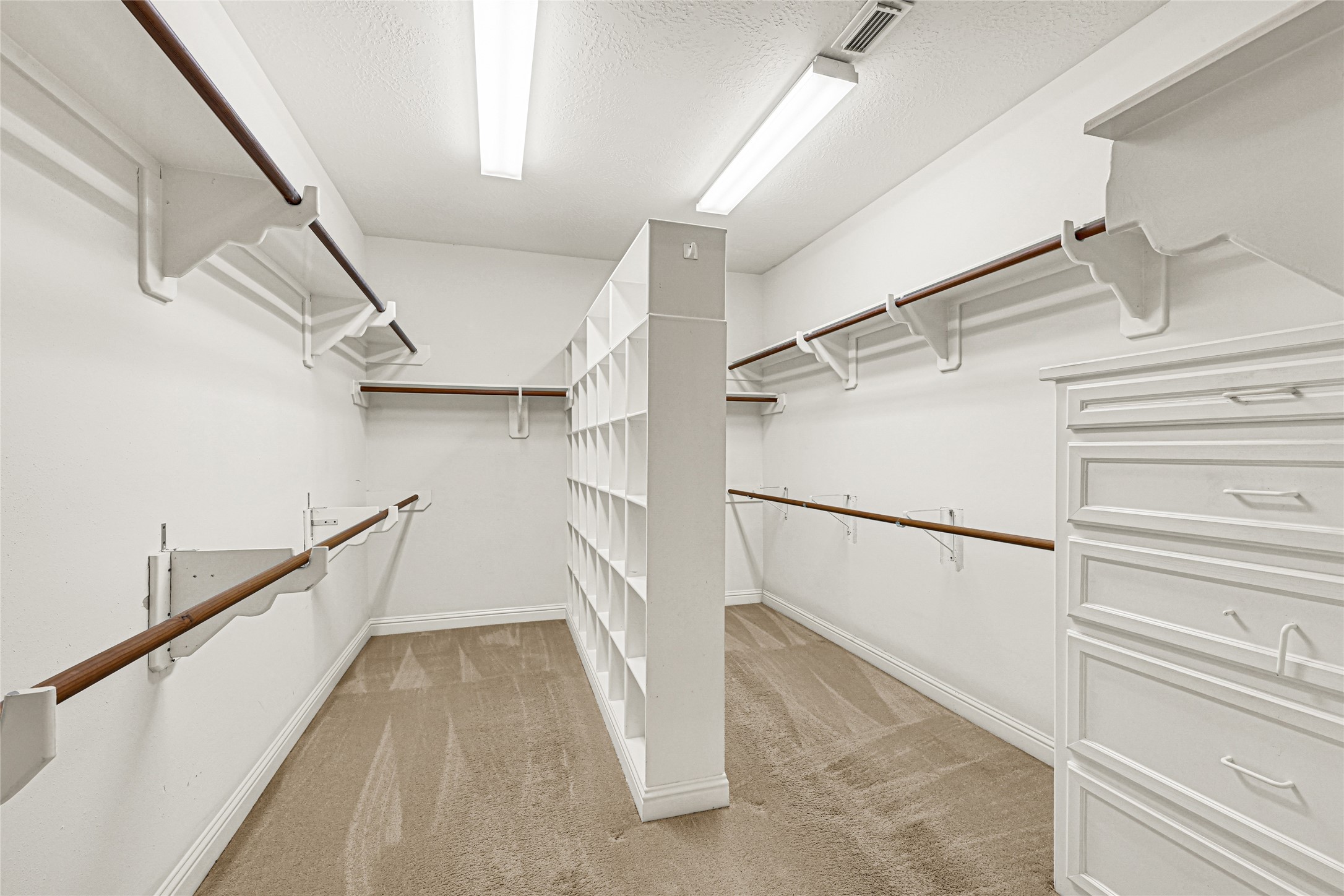 35 Parkway Place Houston, TX 77040 - Photo 25 of 37 a view of hallway with stairs