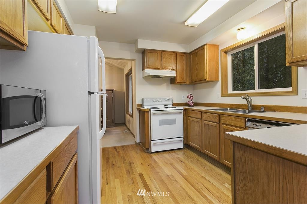 7720 Skinner Road Granite Falls, WA 98252 - Photo 4 of 18