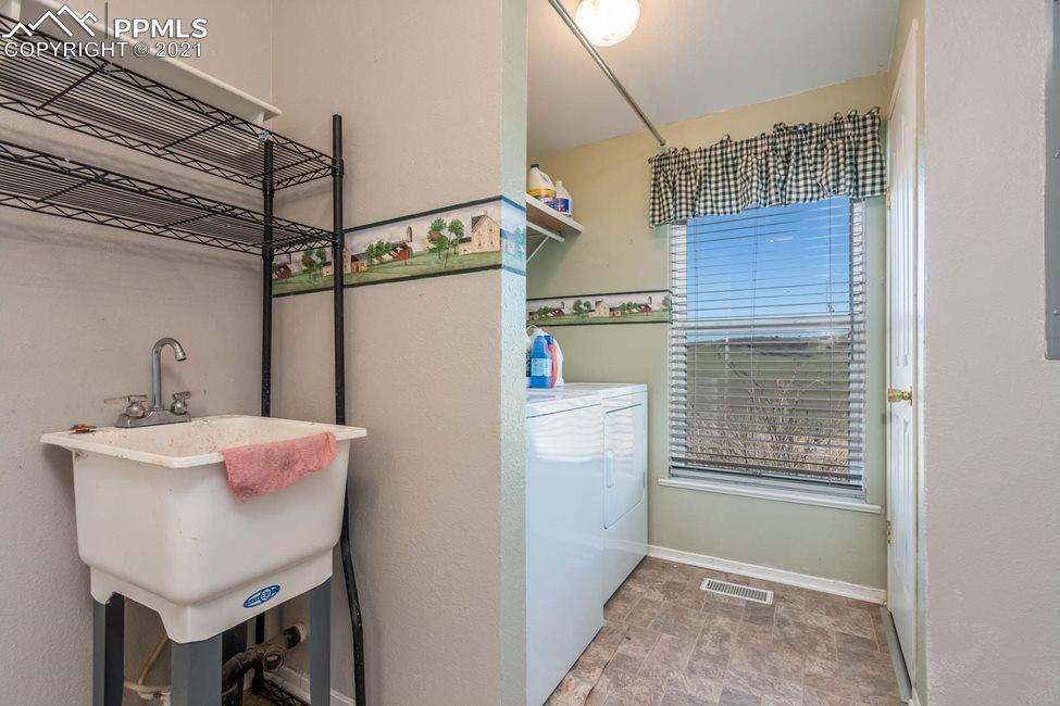 6656 Thacker Road Rye, CO 81069 - Photo 15 of 34 Gallery Image 15