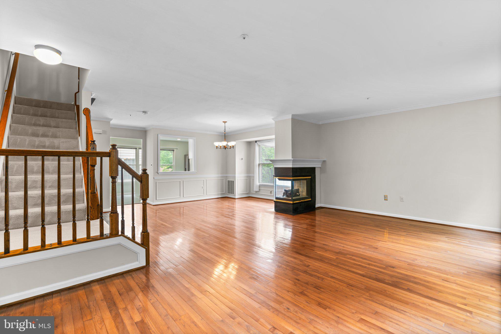 201 Ridgepoint Place Gaithersburg, MD 20878 - Photo 12 of 37