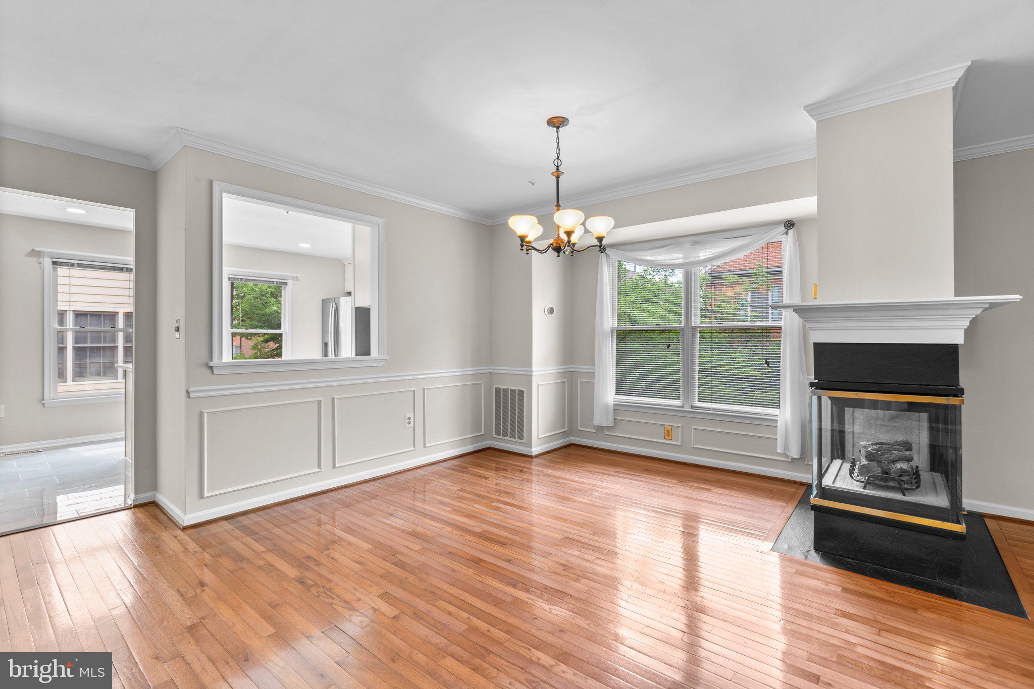 201 Ridgepoint Place Gaithersburg, MD 20878 - Photo 13 of 37 Fireplace #2 in Living/Dining Room