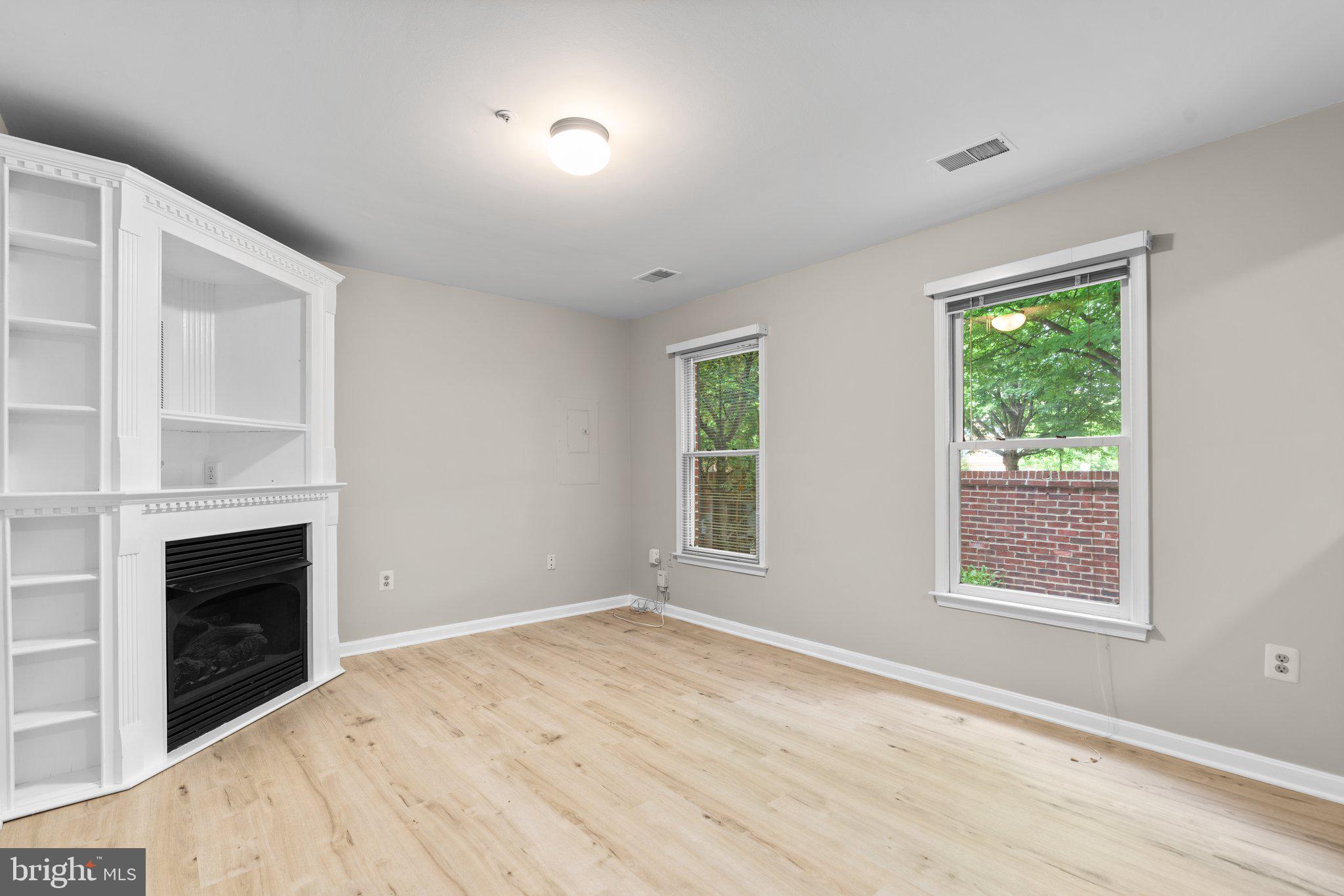 201 Ridgepoint Place Gaithersburg, MD 20878 - Photo 32 of 37 New floor
