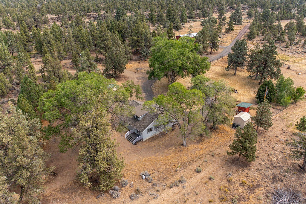 64635 Deschutes Market Road Bend, OR 97701 - Photo 47 of 55 45