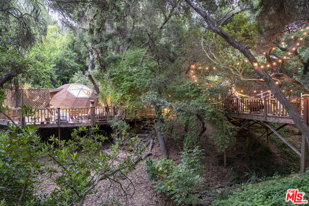 21658 Encina Road Topanga, CA 90290 - Photo 37 of 53 a view of a garden