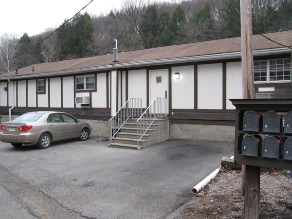 $650 | 4085 Old Rte 8, Allison Park, PA 15101
