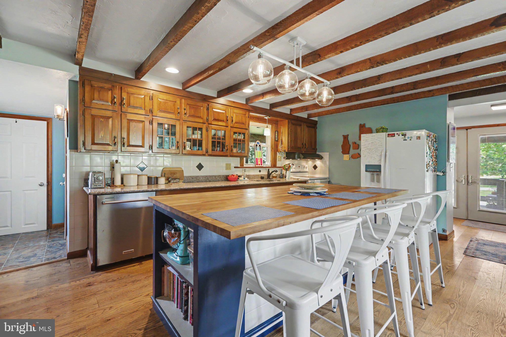 285 Cold Springs Road Gettysburg, PA 17325 - Photo 6 of 57 Gallery Image 6