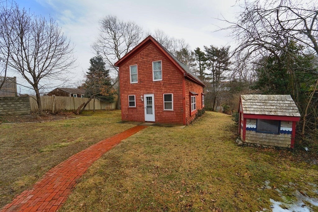 155 Westerly Road Plymouth, MA 02360 - Photo 2 of 17 Gallery Image 2