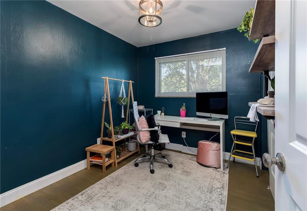 8305 Thompson Road Indianapolis, IN 46239 - Photo 14 of 36 Gallery Image 14