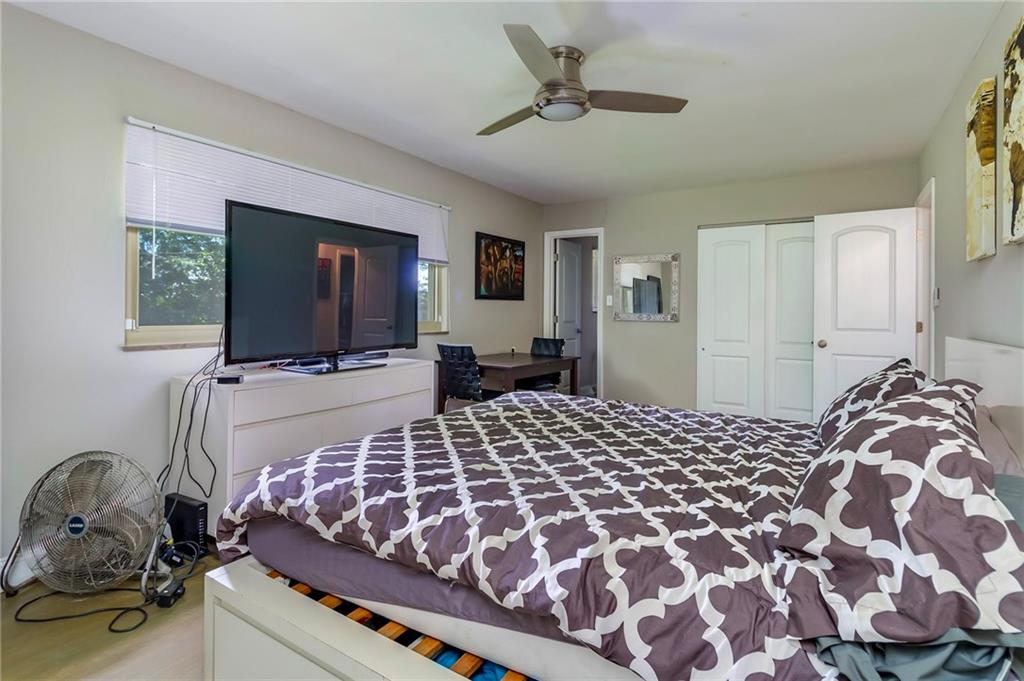 8305 Thompson Road Indianapolis, IN 46239 - Photo 20 of 36 Gallery Image 20