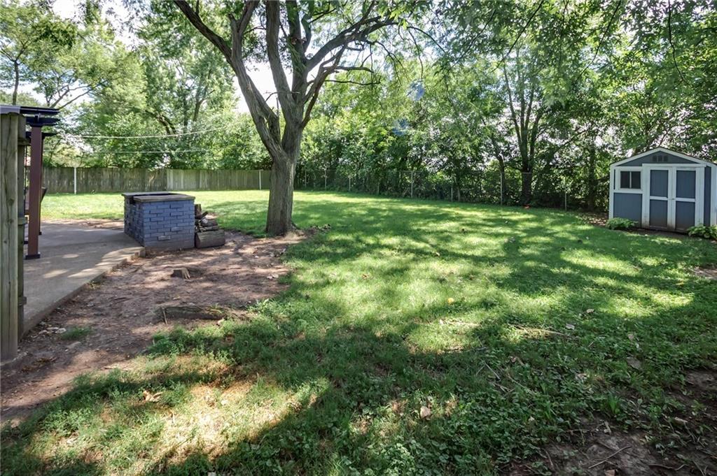8305 Thompson Road Indianapolis, IN 46239 - Photo 31 of 36 Gallery Image 31