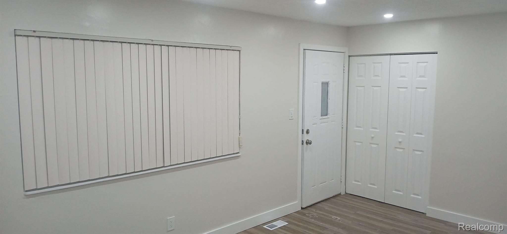 31745 Beverly Road Romulus, MI 48174 - Photo 18 of 70 Gallery Image 18
