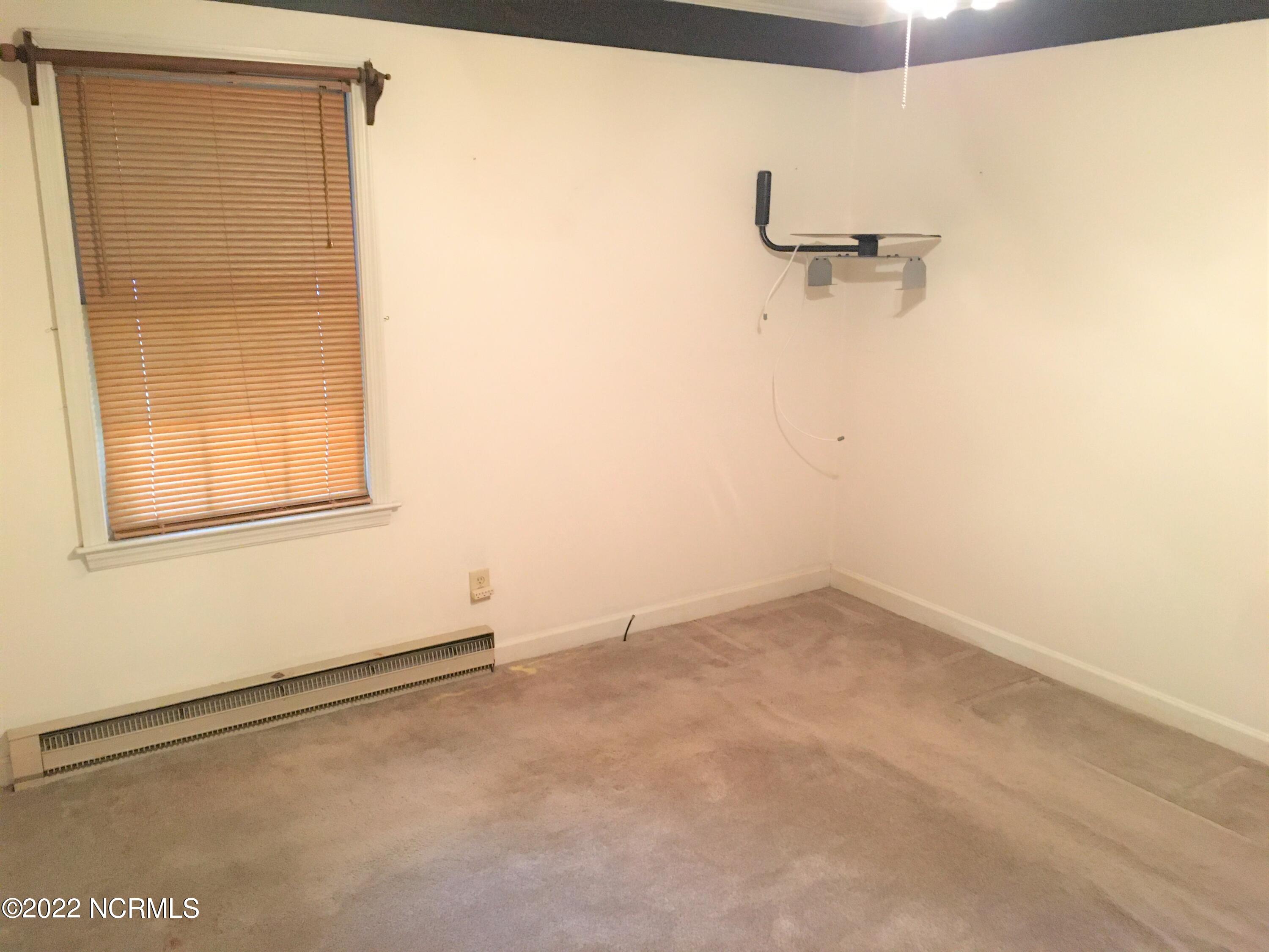 3905 Tower Hill Road Kinston, NC 28501 - Photo 11 of 38 Master Bedroom