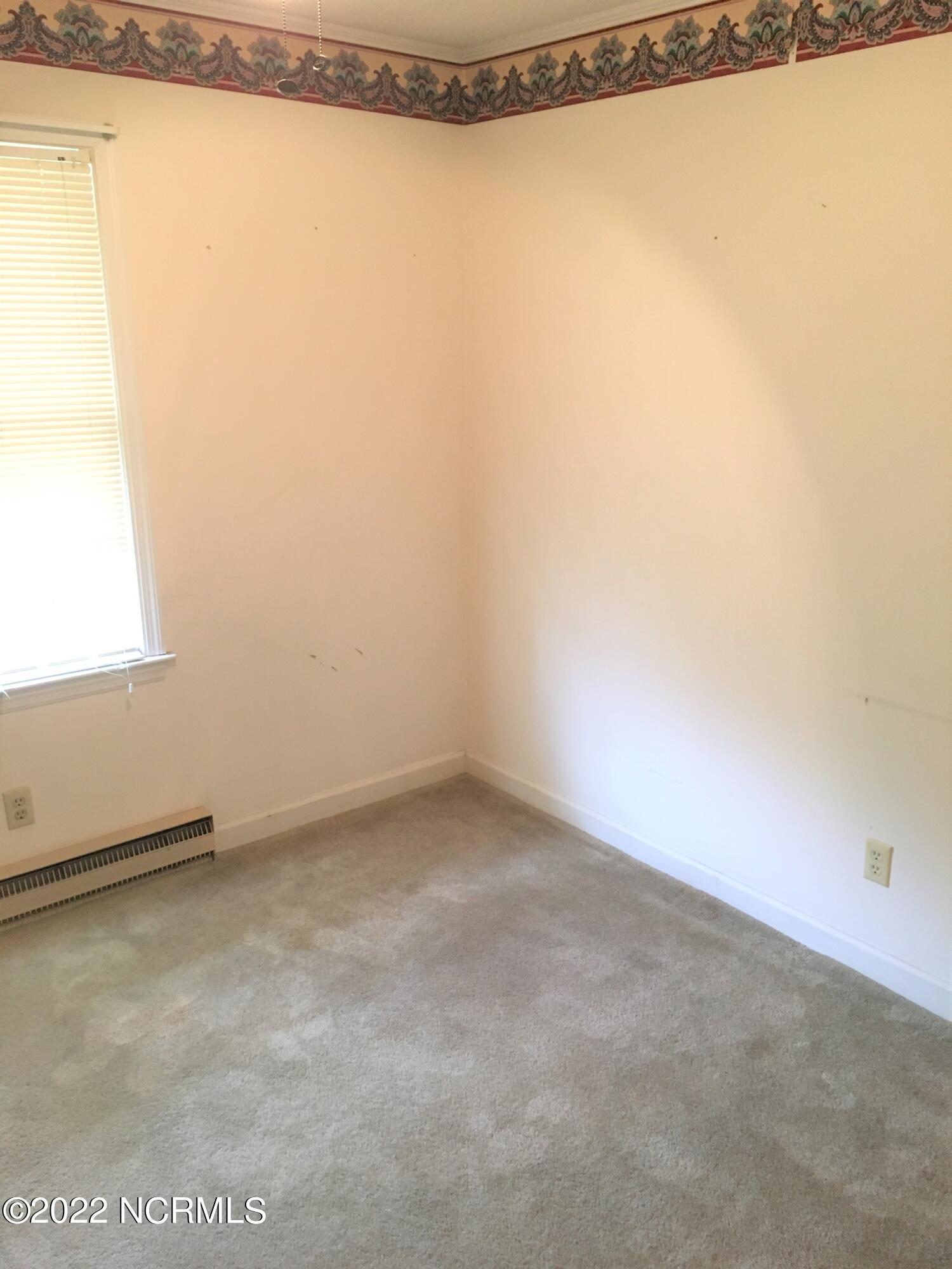 3905 Tower Hill Road Kinston, NC 28501 - Photo 19 of 38 3rd Bedroom