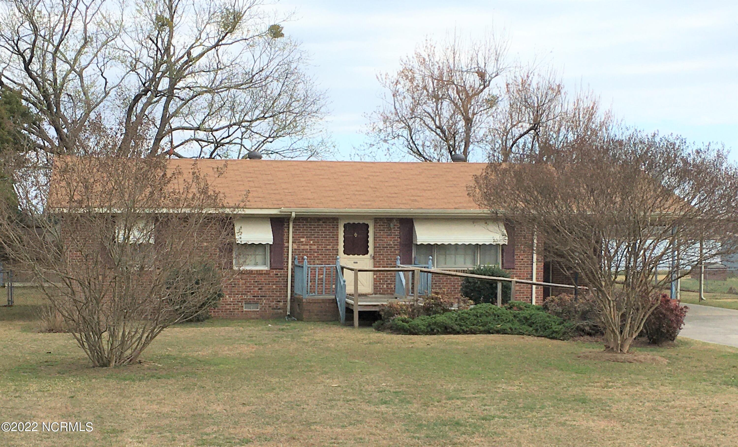 3905 Tower Hill Road Kinston, NC 28501 - Photo 2 of 38 3905 Tower Hill Road Kinston