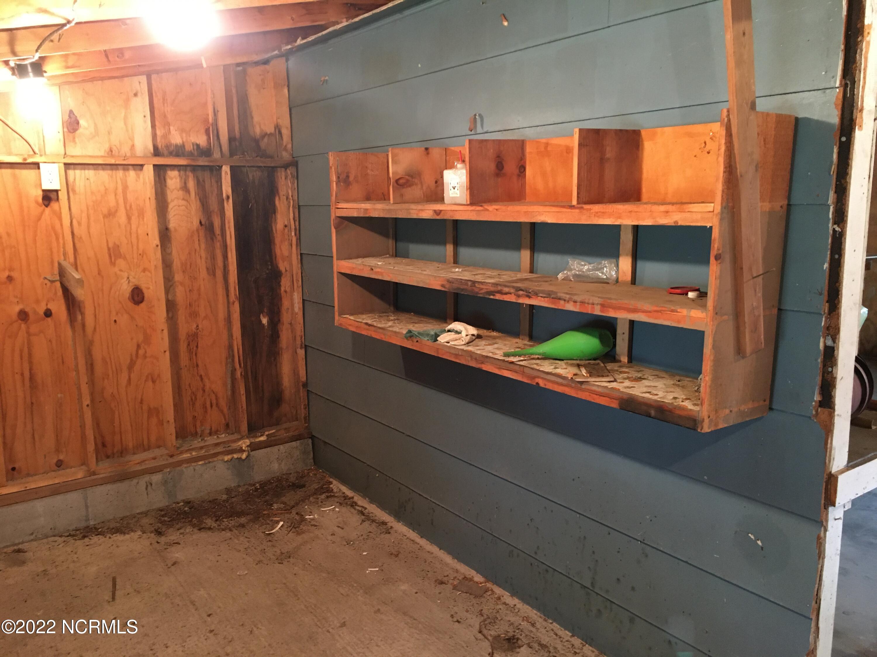 3905 Tower Hill Road Kinston, NC 28501 - Photo 33 of 38 2nd Room Garage
