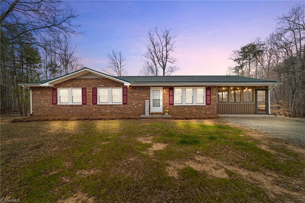 996 Smith Road Stoneville, NC 27048 - Photo 1 of 47 Gallery Image 1