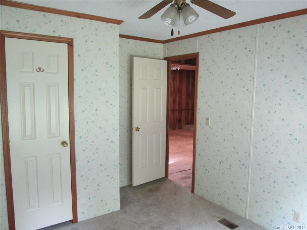 11224 Coble Road Charlotte, NC 28227 - Photo 18 of 20 Gallery Image 18