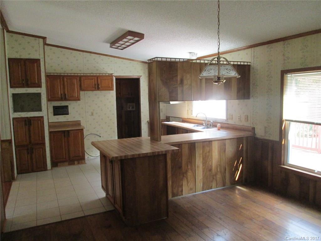 11224 Coble Road Charlotte, NC 28227 - Photo 10 of 20 Gallery Image 10