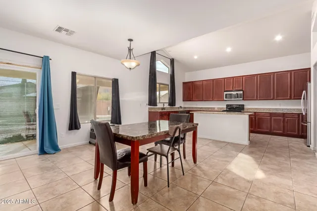 $399,990 | 1729 East Caborca Drive, Casa Grande, AZ 85122