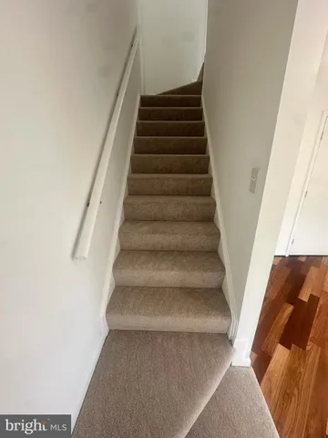 a view of a tennis court