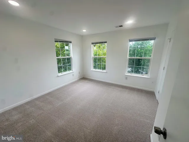 $479,900 | 2559 Peter Jefferson Lane, Herndon, VA 20171