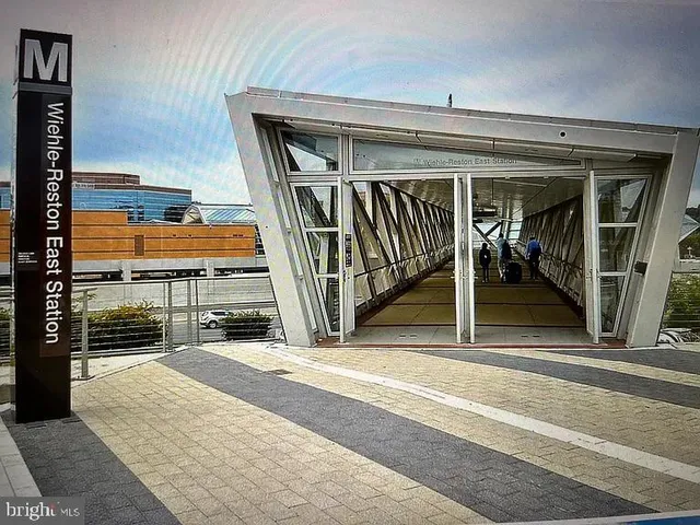 $479,900 | 2559 Peter Jefferson Lane, Herndon, VA 20171