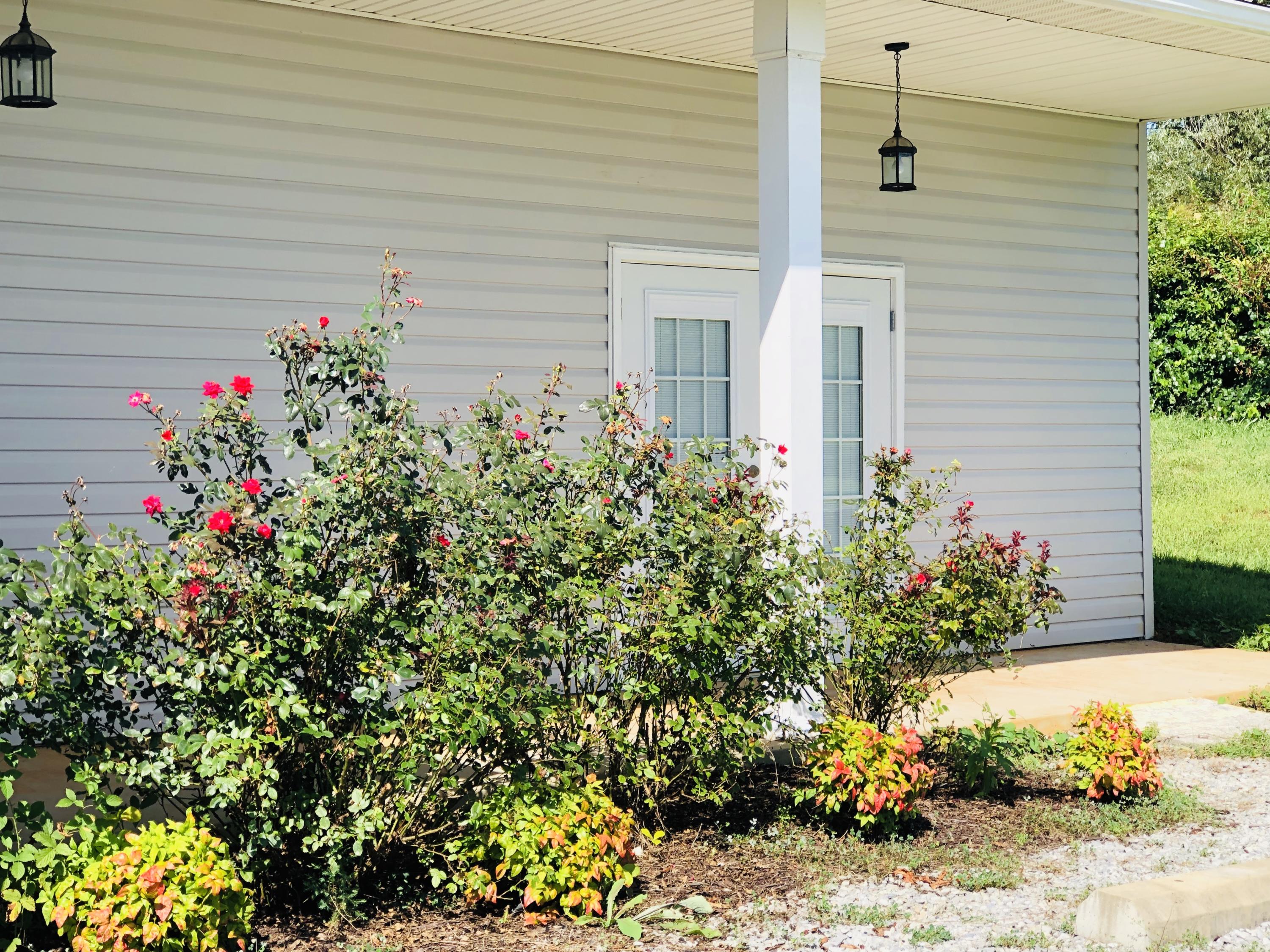 1660 Whirlwind Road Greeneville, TN 37743 - Photo 3 of 34 F79A03BC-963D-40F1-9E49-F7BC15C0BA18_1_2