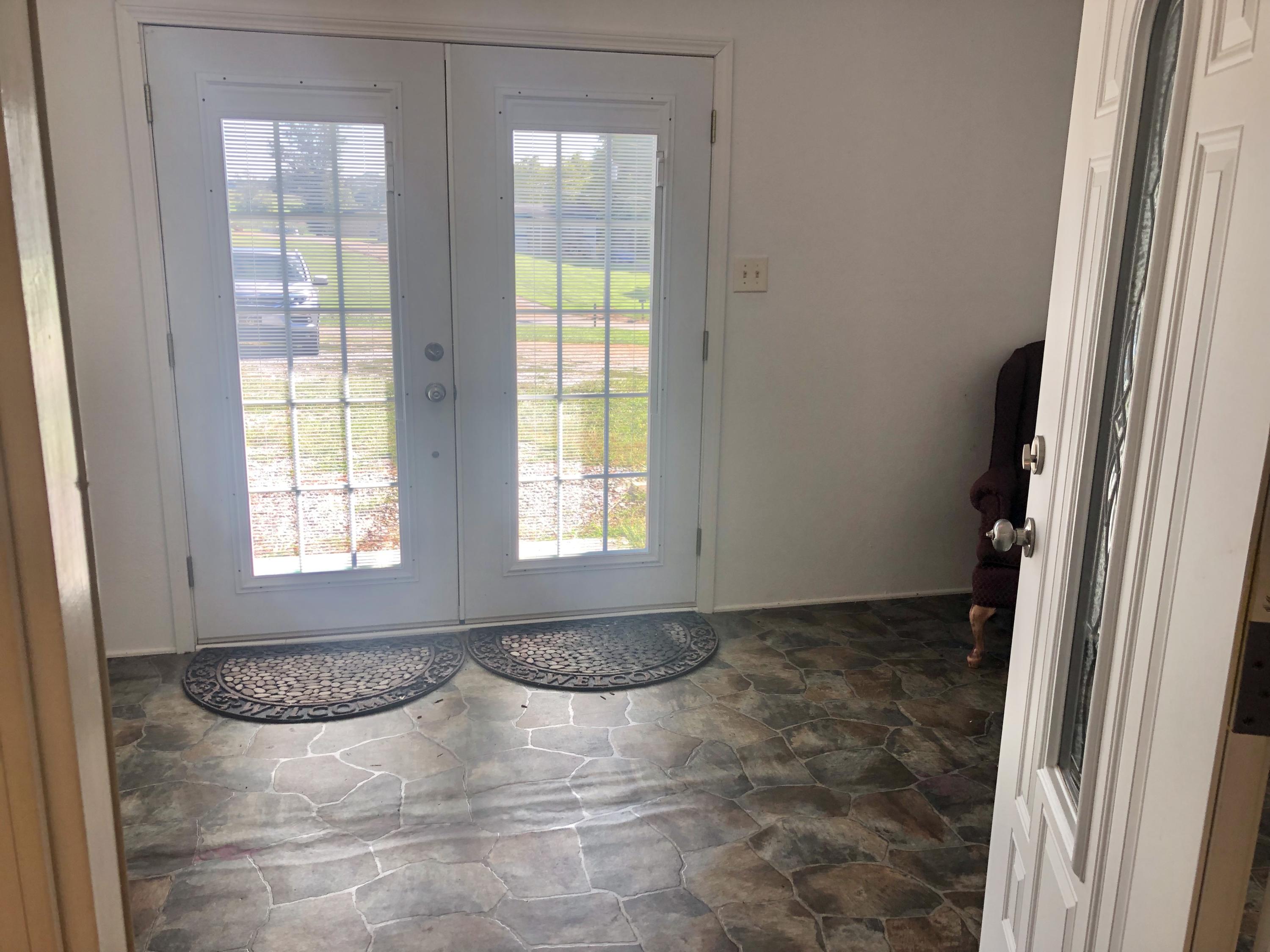 1660 Whirlwind Road Greeneville, TN 37743 - Photo 4 of 34 88825EA8-8522-4EE3-A592-B7D64B514FCE_1_2