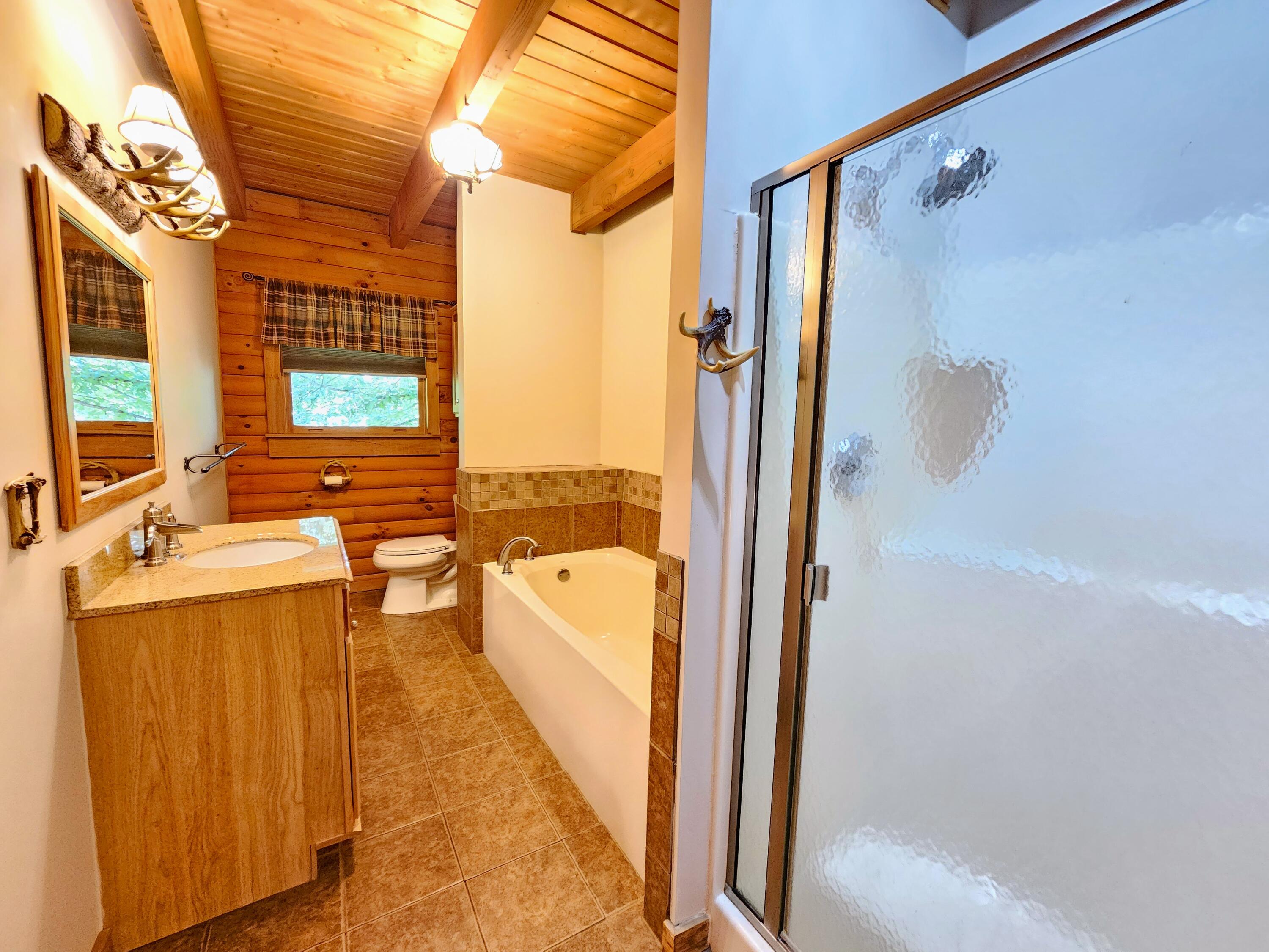 634 Zimmerman Road Blue Ridge, VA 24064 - Photo 39 of 55 Bathroom on entry