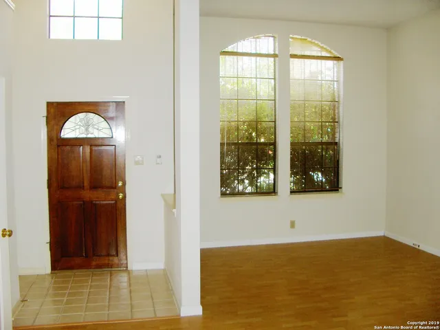 $2,000 | 6427 Lost Holly, San Antonio, TX 78240