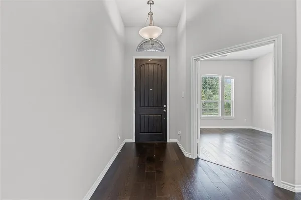 $2,550 | 3804 Carmel Hills Drive, Denton, TX 76208