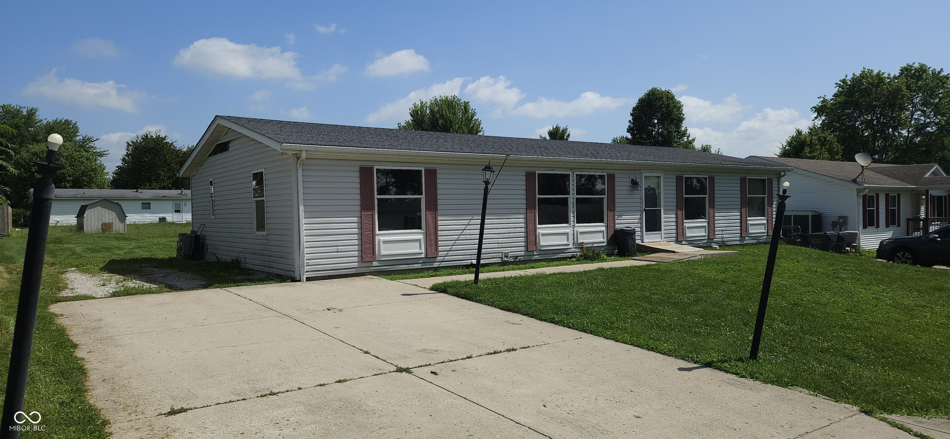 67 Inman Drive Ingalls, IN 46048 - Photo 1 of 24
