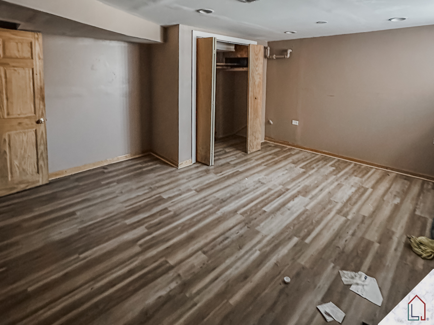 8237 South Green Street Chicago, IL 60620 - Photo 19 of 23