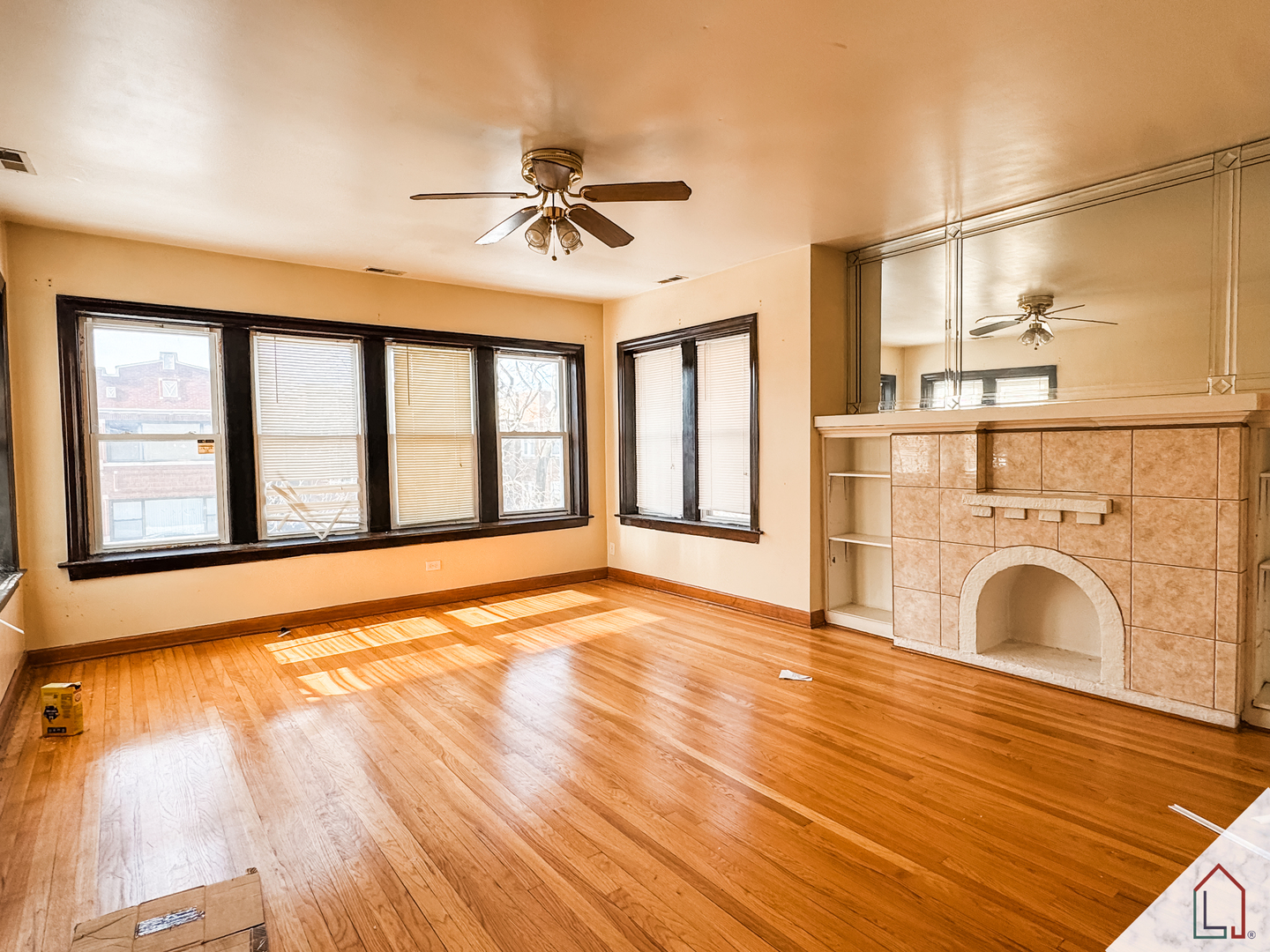 8237 South Green Street Chicago, IL 60620 - Photo 10 of 23