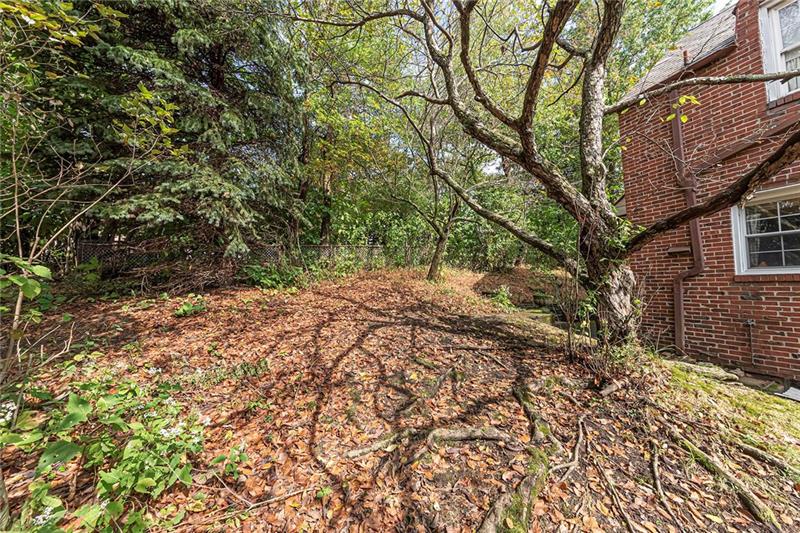 6521 Landview Road Pittsburgh, PA 15217 - Photo 24 of 25 Gallery Image 24