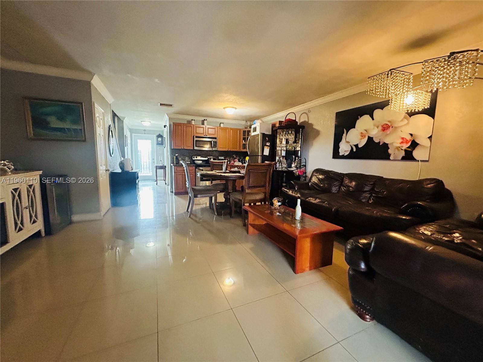 1589 West 73rd Street Hialeah, FL 33014 - Photo 5 of 18